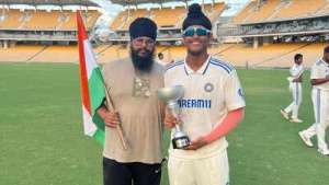 India U-19 Star Harvansh Singh Blasts Record-Breaking Century, Sparks 'Next Rishabh Pant' Comparisons