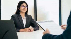 Ace the Interview: 7 Habits to Make a Lasting Impression