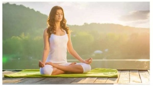 20 Minutes to a Healthier You: Neurologist's Simple Daily Tips Combat Cholesterol, Blood Pressure, and Dementia Risk