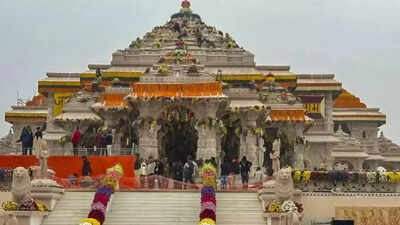 Live broadcast of the morning Aarti at Ayodhya Ram Mandir