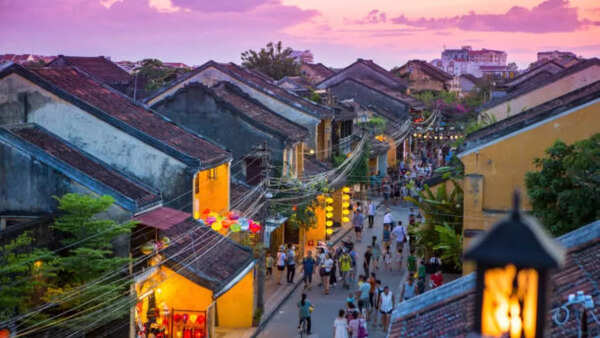 Streets illuminated by lanterns in Hoi An