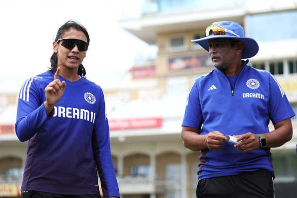 Smriti Mandhana addressing the press in Harmanpreet Kaur's absence