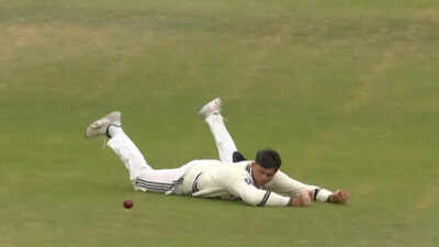 Yashasvi Jaiswal's costly dropped catches against England