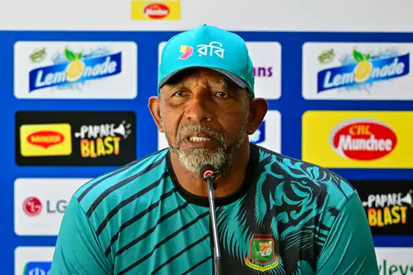 Phil Simmons en route to London for health checkup